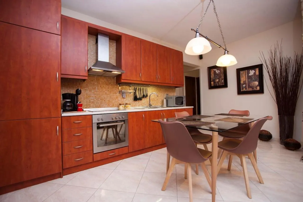 Beautiful Home With Exotic Garden At Peukoxori! Pefkochori 0*,