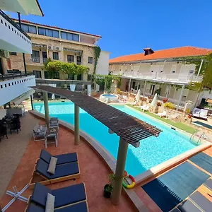 4* Отель Philoxenia &